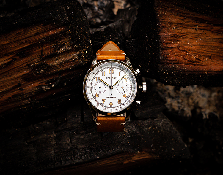 Baltany quartz retro chronograph